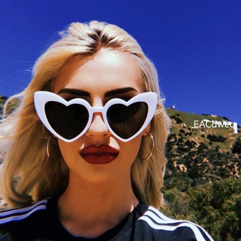 Love Heart Cat Eye Sunglasses  - Bralette Triangle Set avaliação e preço