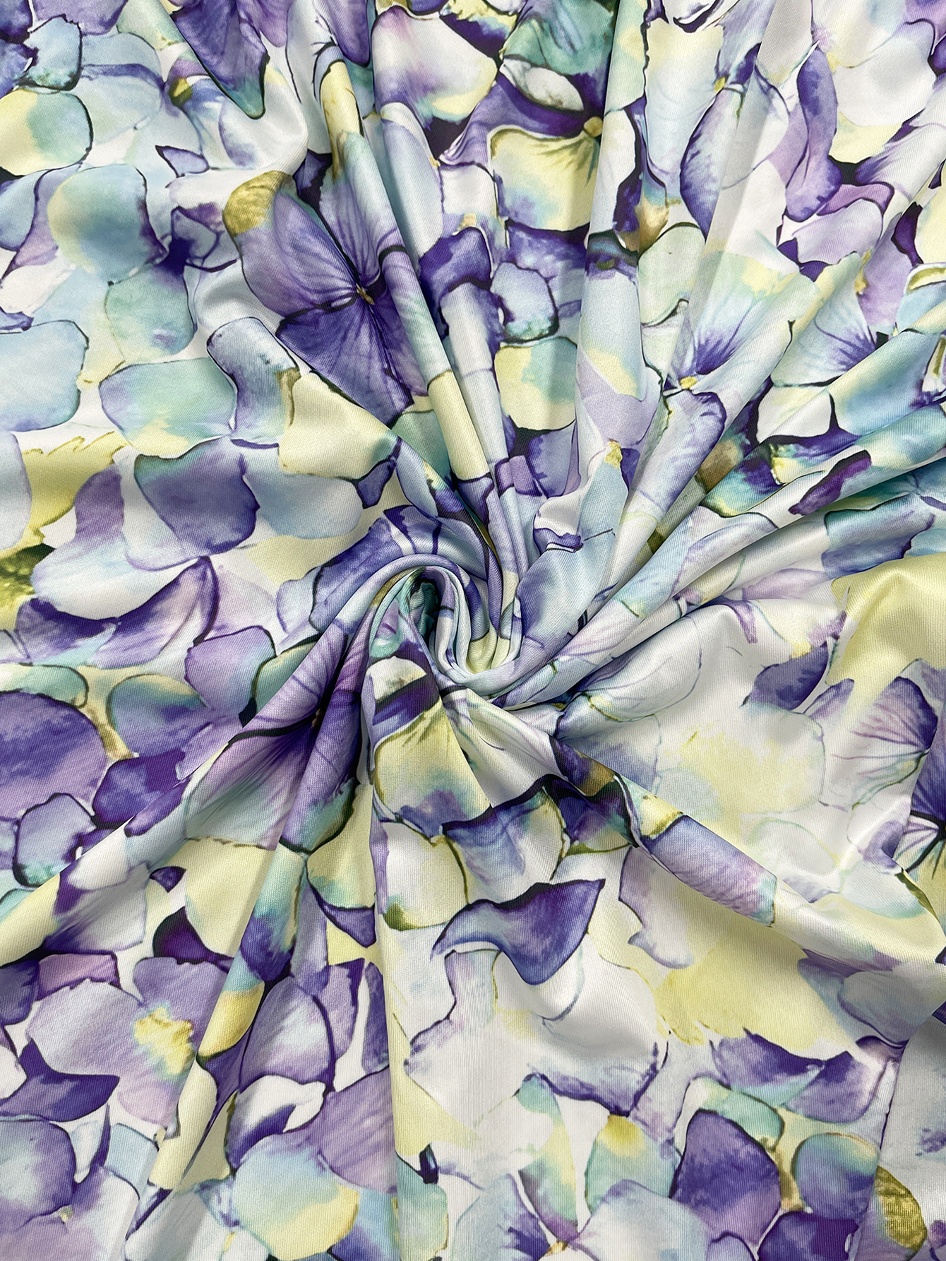 Plus Size Purple Yellow Floral - Midi Skirt Floral avaliação e preço